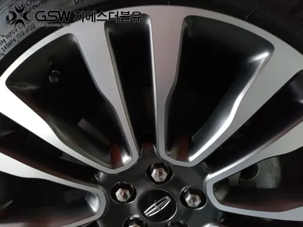 청주 휠복원 링컨 컨티넨탈 20인치휠 다이아컷팅 작업 후기 / 대전 유성구 복용동