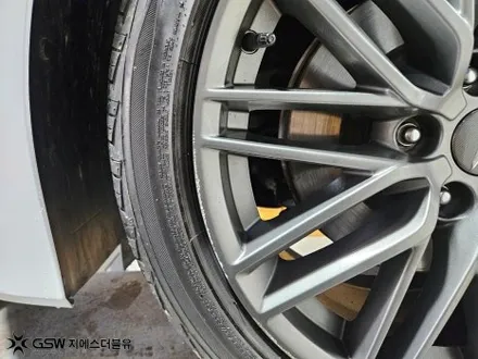 제네시스 G70 휠 긁힘 복원 어디서? 수원 무광 18인치 휠복원 / 대전 유성구 복용동