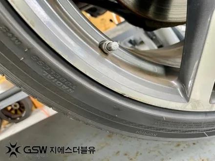 대구 휠복원 BMW G바디 750LI 20인치휠 다이아컷팅 잘하는 업체! GSW! / 대전 유성구 복용동