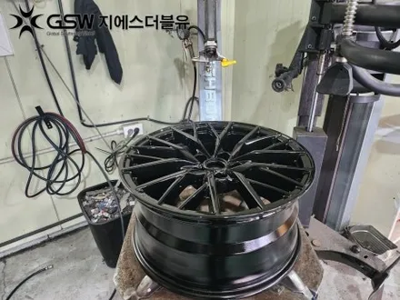 동탄 휠도색 제네시스 G80 19인치 휠 순정색상에서 블랙유광 크롬 도색 작업 후기입니다! / 대전 유성구 복용동