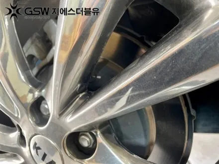 판교 휠도색 잘하는 업체 추천드립니다! 카니발 19인치 화이트 크롬 휠도색 작업 / 대전 유성구 복용동