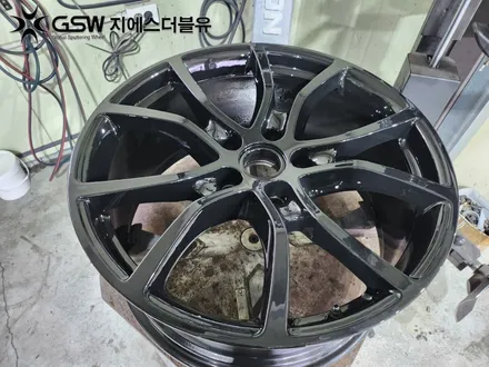 강남 휠도색 포르쉐 카이엔 21인치휠 꼼꼼한 도색 작업 방법은? / 대전 유성구 복용동