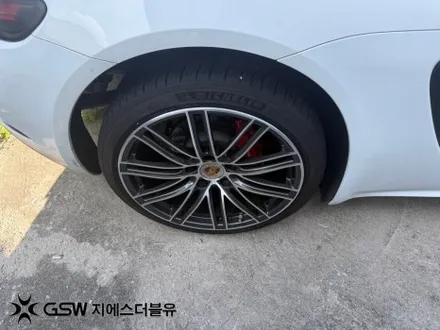 포르쉐 911 박스터 20인치휠 다이아컷팅 대전 휠복원 / 대전 유성구 복용동