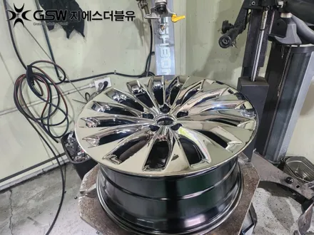 대전 제네시스 EQ900 휠도색 순정 19인치휠 화이트크롬 잘하는 업체 추천드립니다! / 대전 유성구 복용동