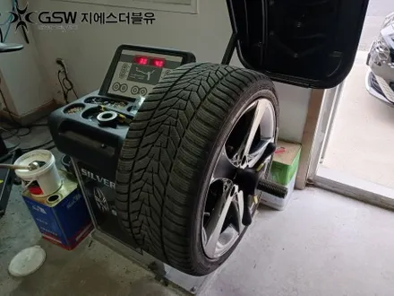 대전 휠복원 제네시스 G80 20인치휠 상처로 인한 휠복원 작업 후기 / 대전 유성구 복용동