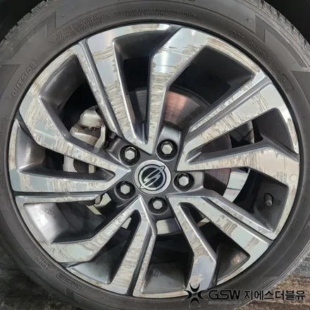 대전 티볼리 휠복원 후기 이 정도 손상도 복원이 가능할까요? / 대전 유성구 복용동