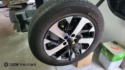 대전 쏘렌토MQ4 순정 18인치휠 연석으로 인한 다이아컷팅 휠 복원 작업 후기 / 대전 유성구 복용동