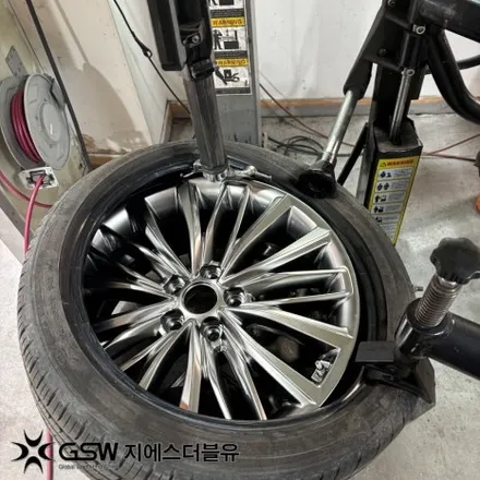 대전휠복원 그랜저 IG 19인치휠 반광 스크래치 작업 후기 / 대전 유성구 복용동