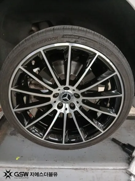 부산 벤츠 CLS450 휠수리 20인치 림 전체 스크래치 복원 / 대전 유성구 복용동