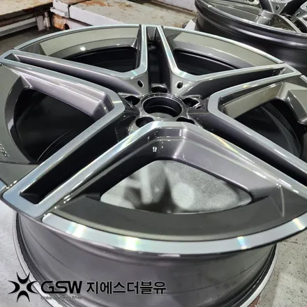 벤츠 GLS 400D 22인치휠 컷팅휠 강남 휠복원 / 대전 유성구 복용동