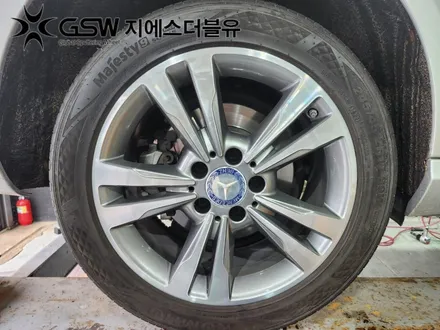 [분당휠복원] 벤츠 E클래스 17인치 휠 상처로 인한 다이아컷팅 휠복원 작업 후기입니다. / 대전 유성구 복용동