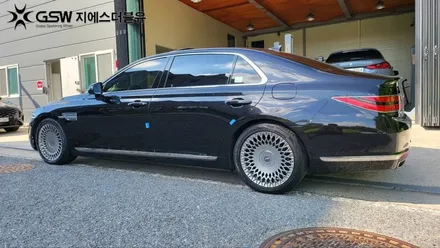 대전 휠수리 잘하는 업체! 제네시스 G90 19인치 순정 휠 도장면 떨어짐으로 인한 복원장착 작업 후기입니다. / 대전 유성구 복용동