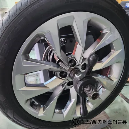 대전 유성구 휠복원 쏘렌토 반광 휠 스크래치 복원 / 대전 유성구 복용동