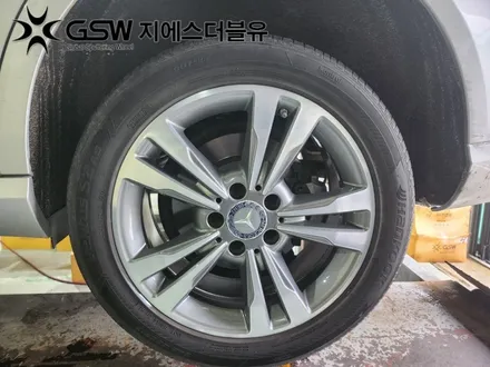 [분당휠복원] 벤츠 E클래스 17인치 휠 상처로 인한 다이아컷팅 휠복원 작업 후기입니다. / 대전 유성구 복용동