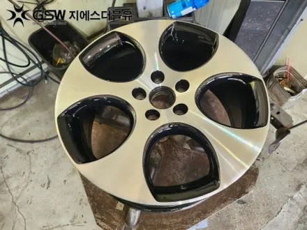여주 휠복원 폭스바겐 골프 리볼버 18인치휠 상처로 인한 다이아몬드컷팅 휠복원 작업 후기 / 대전 유성구 복용동
