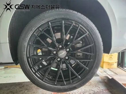 동탄 휠도색 제네시스 G80 19인치 휠 순정색상에서 블랙유광 크롬 도색 작업 후기입니다! / 대전 유성구 복용동