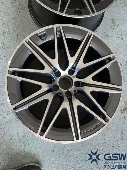 [광주 휠 복원] 벤츠 AMG GT 43 20인치 휠 다이어 커팅 블랙무광 휠 도색 / 대전 유성구 복용동