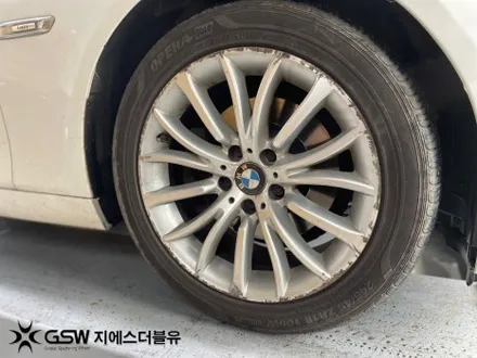 BMW 520D 대전 휠복원 심하게 손상된 휠도 새것처럼 / 대전 유성구 복용동