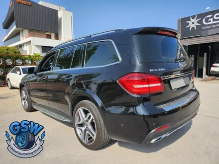 대전 벤츠 휠 복원 GLS 350D 21인치 작업 방법은? / 대전 유성구 복용동