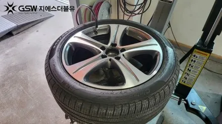 자동차휠복원 벤츠 E220D 컷팅휠 작업 잘하는 업체! GSW / 대전 유성구 복용동