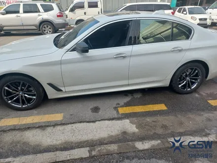 BMW5시리즈 G30 18인치 블랙크롬 휠도색 작업 / 대전 유성구 복용동