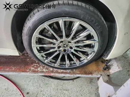 대전 휠도색 벤츠 S400 20인치휠 화이트 크롬 작업 후기 / 대전 유성구 복용동
