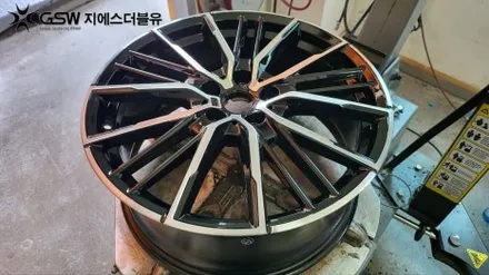 BMW 휠복원 M135I 19인치휠 다이아컷팅 대전 휠복원 / 대전 유성구 복용동