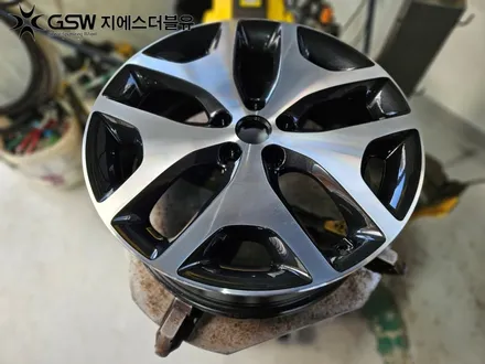 대전 휠복원 스포티지 QL 19인치휠 상처로 인한 다이아컷팅 작업 후기 / 대전 유성구 복용동