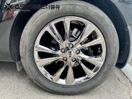 판교 휠도색 잘하는 업체 추천드립니다! 카니발 19인치 화이트 크롬 휠도색 작업 / 대전 유성구 복용동