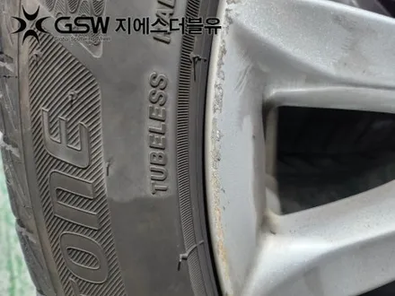 BMW 7시리즈 성수동 휠복원 실버 스크래치 휠수리 / 대전 유성구 복용동