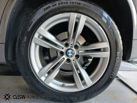 BMW 휠복원 X5 19인치휠 실버 스크래치 대전 휠복원 / 대전 유성구 복용동