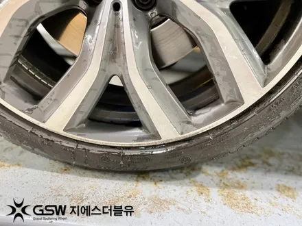 대전 BMW 휠복원 X2 순정 19인치 다이아컷팅 휠 수리복원 장착 / 대전 유성구 복용동