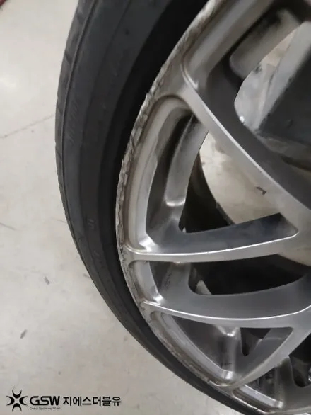 부산 BMW M2 휠복원 19인치 반광 스퍼터링 휠 스크래치 복원 후기 / 대전 유성구 복용동