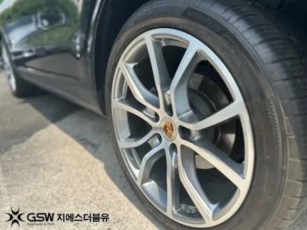 포르쉐 카이엔 21인치휠 다이아컷팅 강남 휠복원 / 대전 유성구 복용동