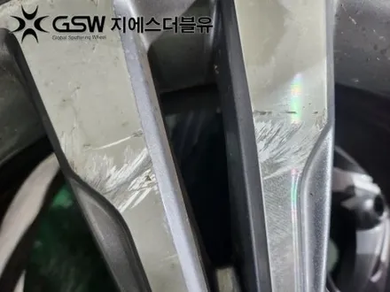 [분당휠복원] 벤츠 E클래스 17인치 휠 상처로 인한 다이아컷팅 휠복원 작업 후기입니다. / 대전 유성구 복용동