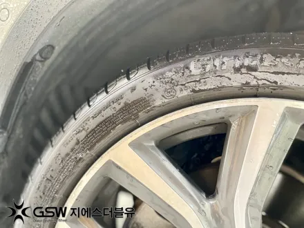 대전 BMW 휠복원 X2 순정 19인치 다이아컷팅 휠 수리복원 장착 / 대전 유성구 복용동