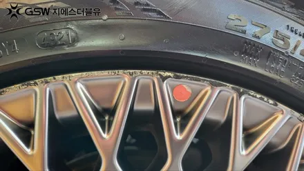 대전 휠수리 잘하는 업체! 제네시스 G90 19인치 순정 휠 도장면 떨어짐으로 인한 복원장착 작업 후기입니다. / 대전 유성구 복용동