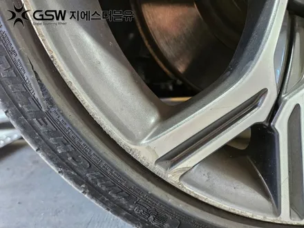 청주 휠 긁힘 걱정 끝! 새 휠처럼 돌아온 스팅어 휠복원 작업 / 대전 유성구 복용동