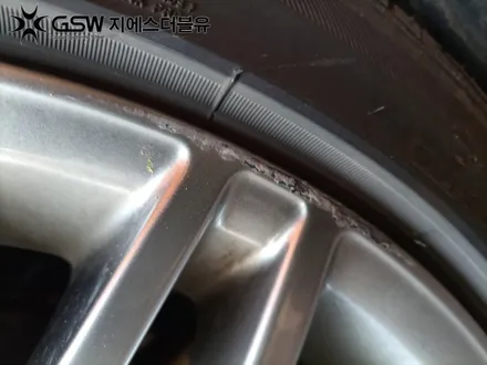이천 휠수리 제네시스 G70 18인치휠 긁힘으로 인한 수리 장착 후기 / 대전 유성구 복용동