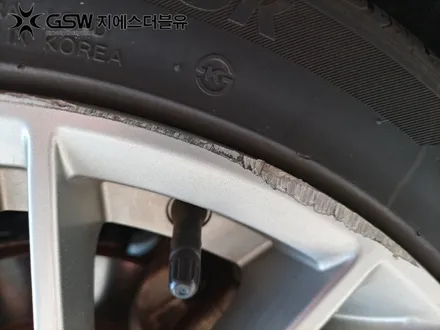 천안 휠도색 제네시스 G70 19MY 18인치휠 특별한 블랙반무광 도색 작업 방법! / 대전 유성구 복용동