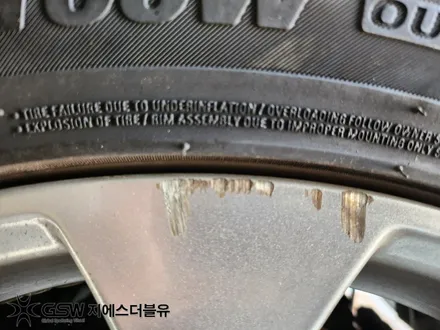 벤츠 휠복원 E300 18인치휠 대전 휠복원 / 대전 유성구 복용동