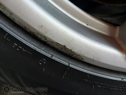 BMW 휠복원 X5 19인치휠 실버 스크래치 대전 휠복원 / 대전 유성구 복용동