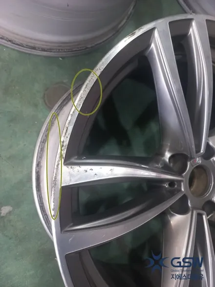 bmw 7시리즈 g바디 19인치 자동차 휠 상처로 인한 휠 복원입니다 / 대전 유성구 복용동
