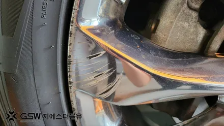 대전 더뉴쏘렌토 19인치 화이트크롬 휠 도색 작업 방법은? / 대전 유성구 복용동