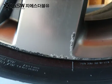 광주 휠복원 제네시스 GV80 22인치 휠복원 잘하는 업체 소개합니다! / 대전 유성구 복용동