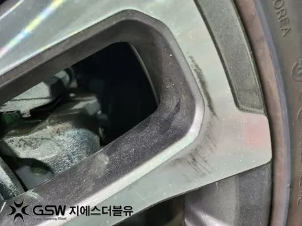 청주 토레스 20인치휠 블랙유광 휠도색 작업 후기 / 대전 유성구 복용동