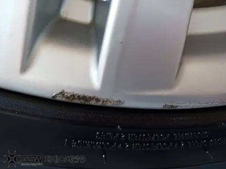 BMW 휠복원 X5 19인치휠 실버 스크래치 대전 휠복원 / 대전 유성구 복용동