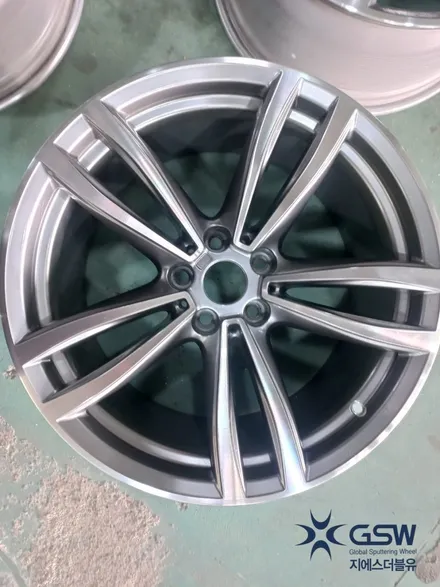 bmw 7시리즈 g바디 19인치 자동차 휠 상처로 인한 휠 복원입니다 / 대전 유성구 복용동