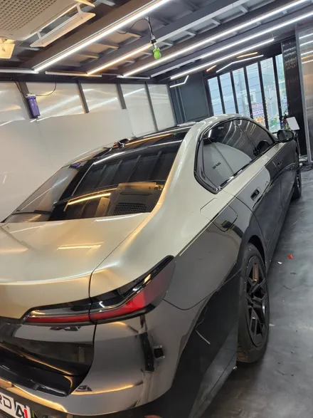bmw i7 상단 랩핑, 전체 크롬딜리트(크롬죽이기) / 경기 남양주