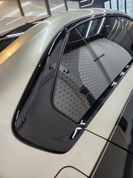 bmw i7 상단 랩핑, 전체 크롬딜리트(크롬죽이기) / 경기 남양주